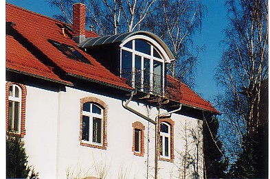 Fenstergitter aus Korbgitterstben , feuerverzinkt + pulverbeschichtet